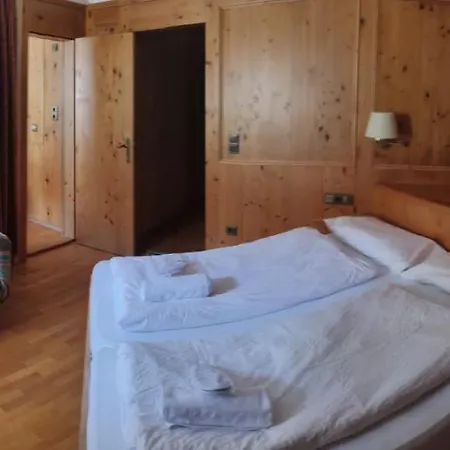 Sextnerhof 3* ססטו פיורנטינו
