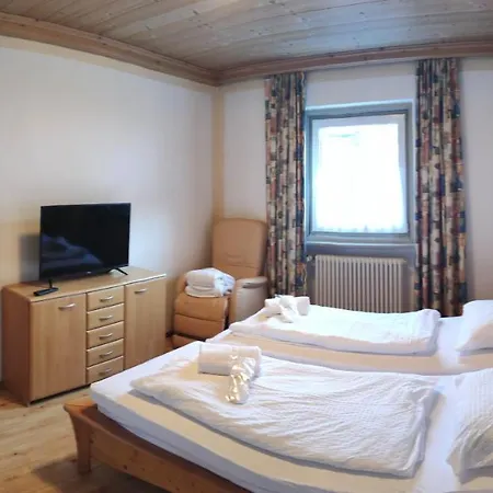 Sextnerhof Hotel 3*